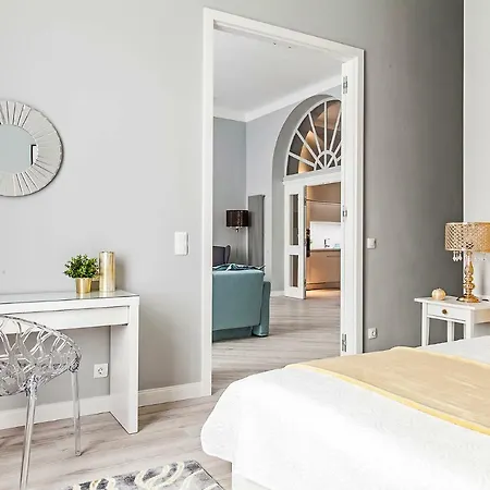 Apartment Luxury Central
